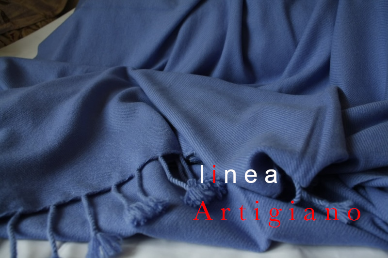Cashmere Blankets & Throws, 6 ply